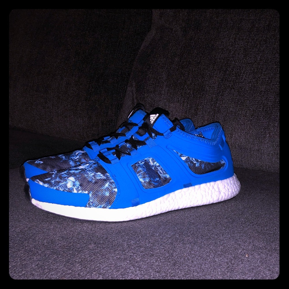 Adidas climachill Boost running shoes